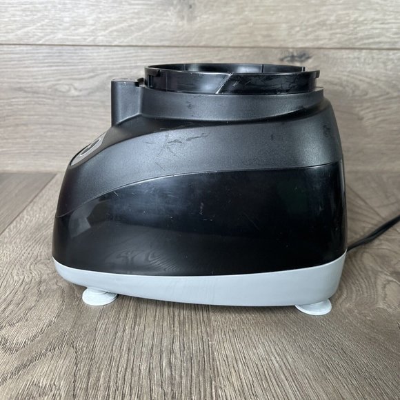 Black & Decker Food Processor Base Model FP1000M Motor Replacement Part Base - Picture 3 of 8